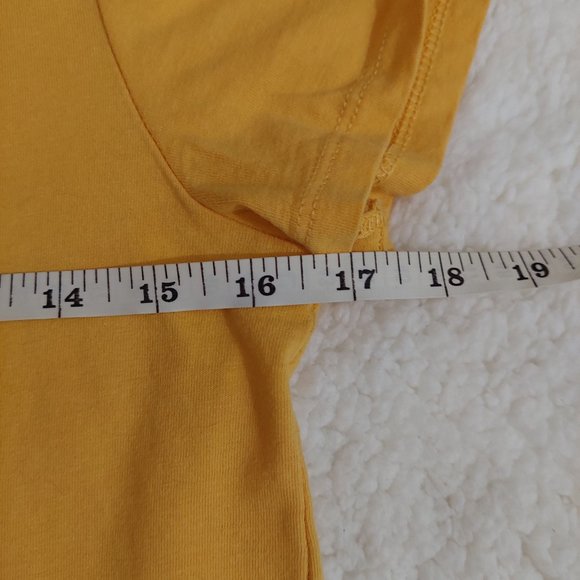 Floral Levi's tee-shirt in yellow - Picture 5 of 6